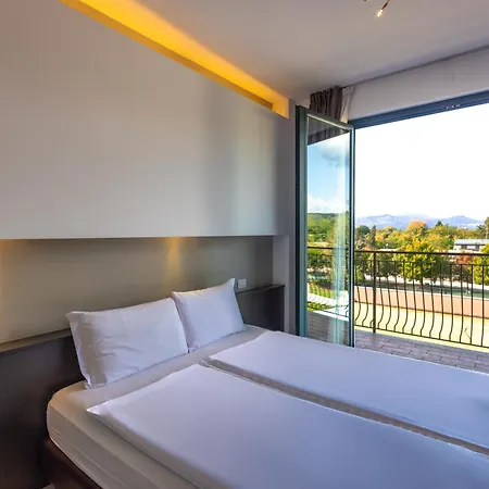 Lvg Collection - Casalbergo كاستيلّيتّو سوبرا تي