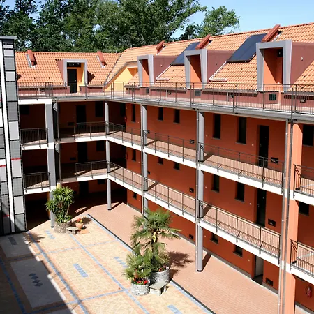 Lvg Collection - Casalbergo 4*