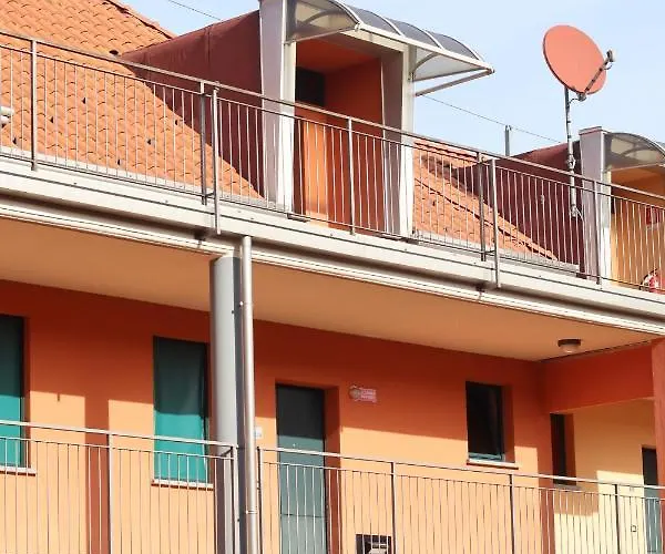 Aparthotel Lvg Collection - Casalbergo