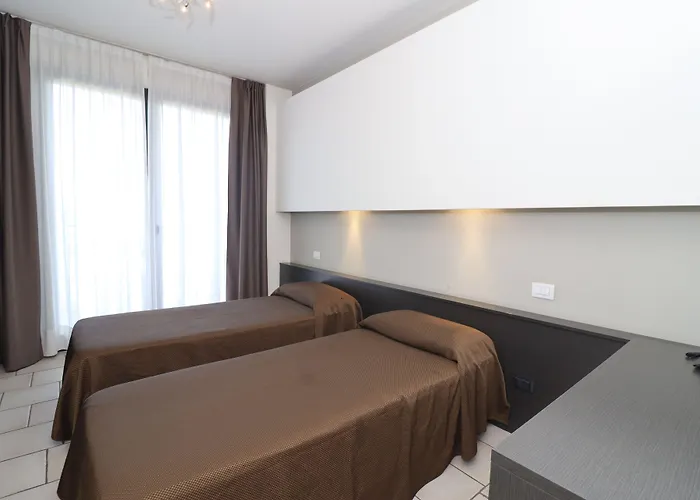 Lvg Collection - Casalbergo Aparthotel Castelletto sopra Ticino